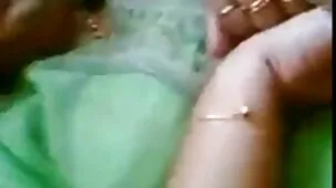 రెండు చేతులతో ఒక మనిషి తెలుగు సెక్స్ సెక్స్ తెలుగు తెలుగు ఫక్
